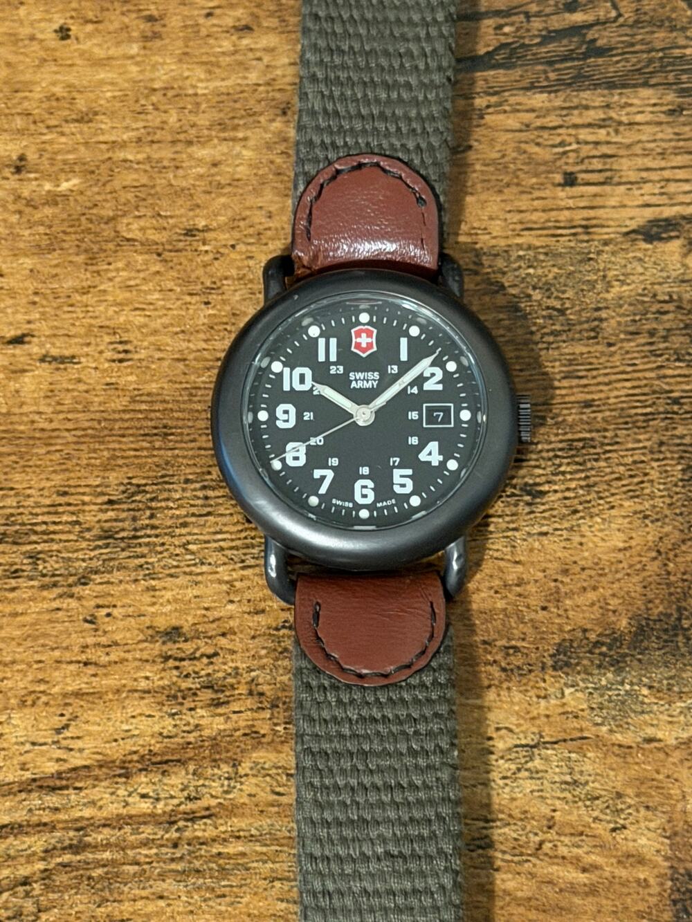 Victorinox Swiss Army Black Dial Field Watch Canvas Leather Strap 330FT